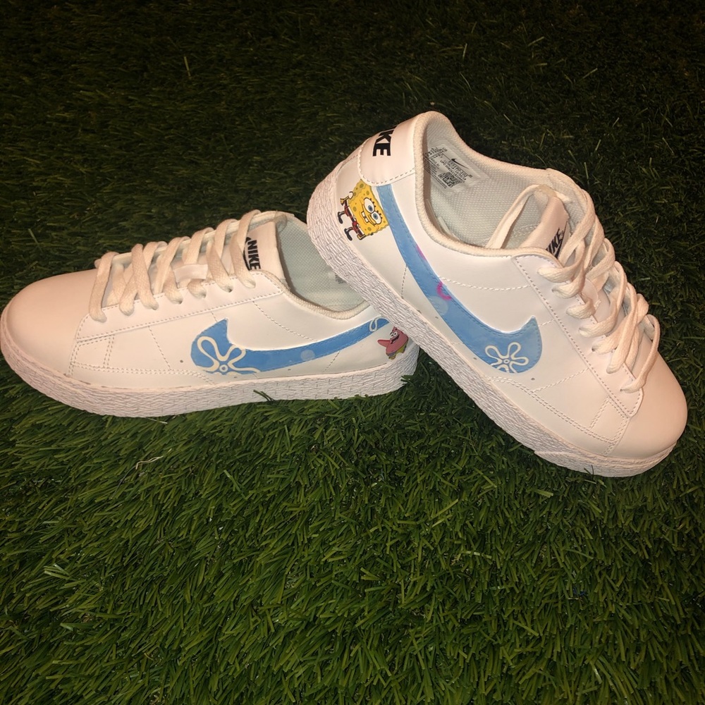 CUSTOM SPONGEBOB NIKE BLAZERS
